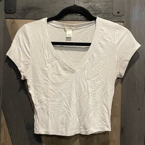 white v-neck crop top